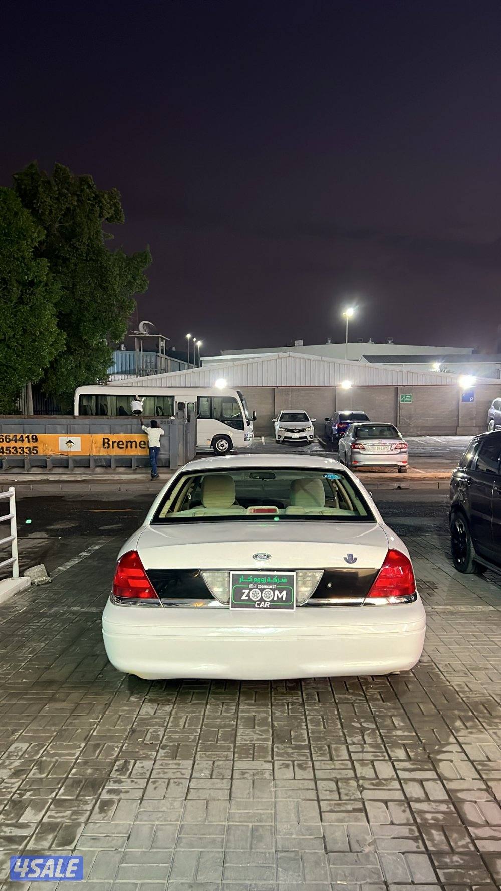 للبيع فورد فكتوريا 20123