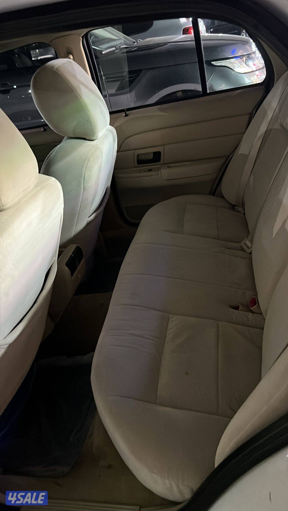 للبيع فورد فكتوريا 20125