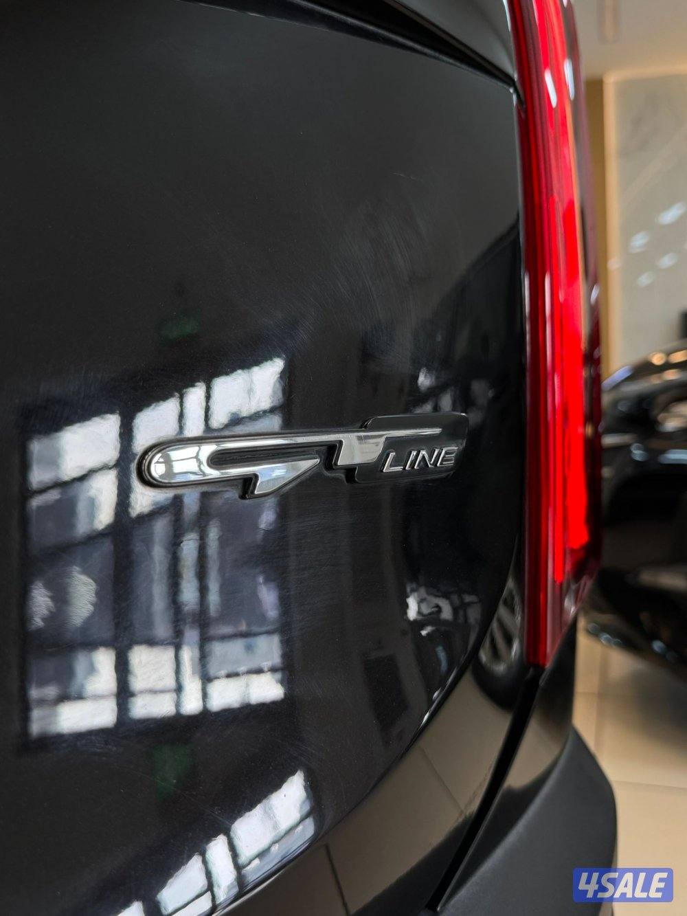 كيا تيلورايد8