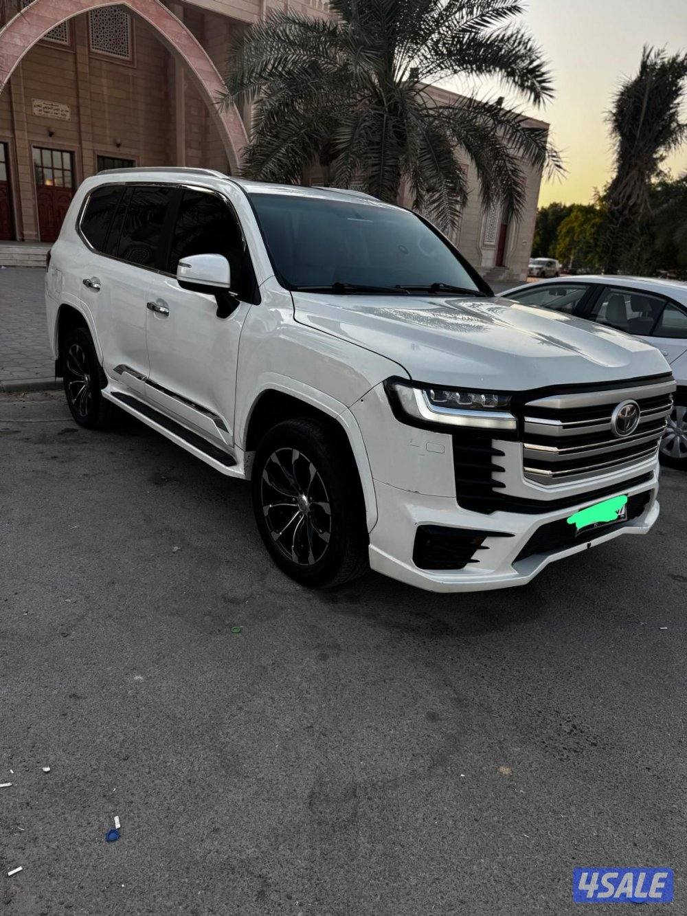 للبيع لاند كروزر 20142