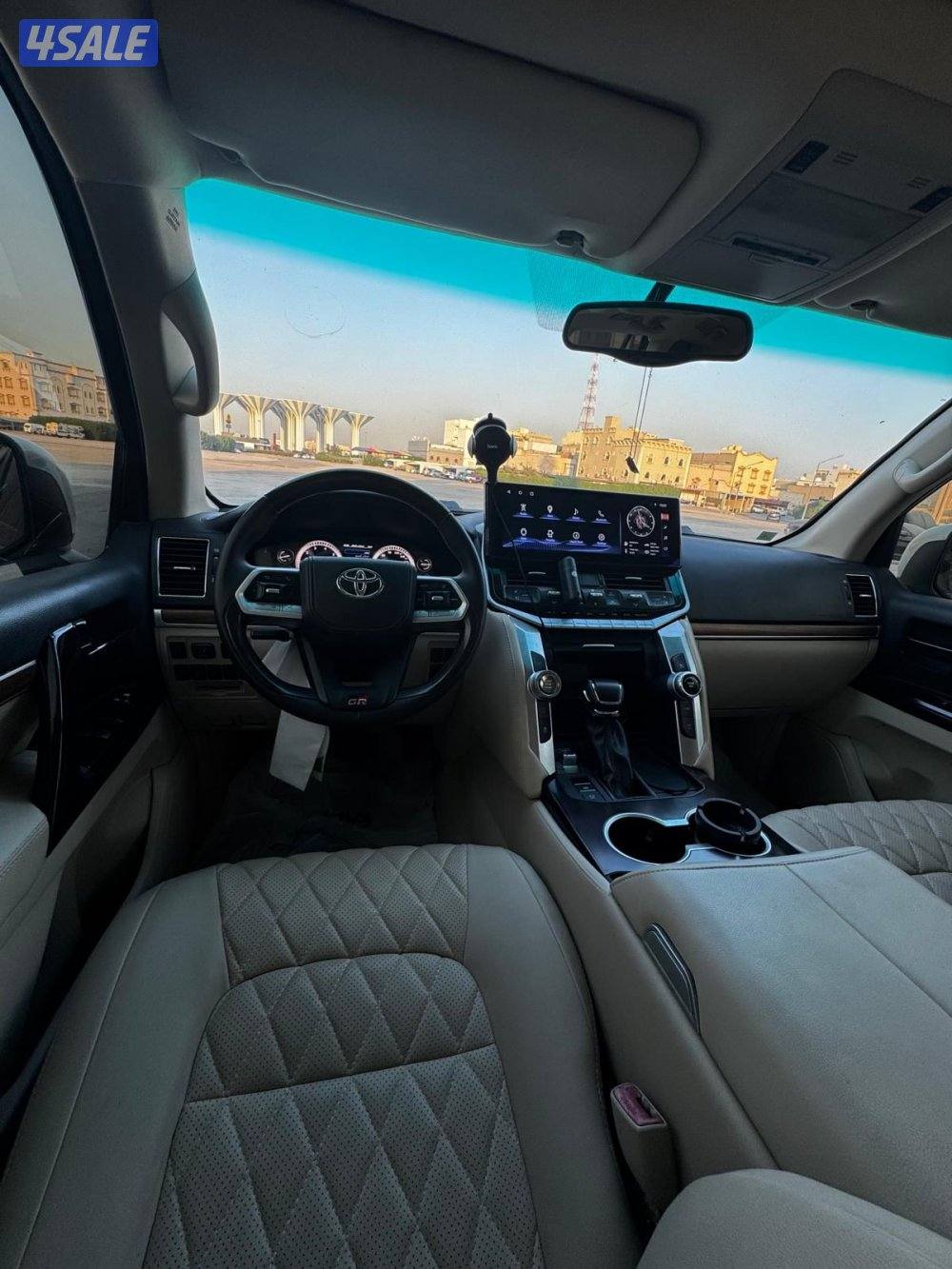 للبيع لاند كروزر 20148