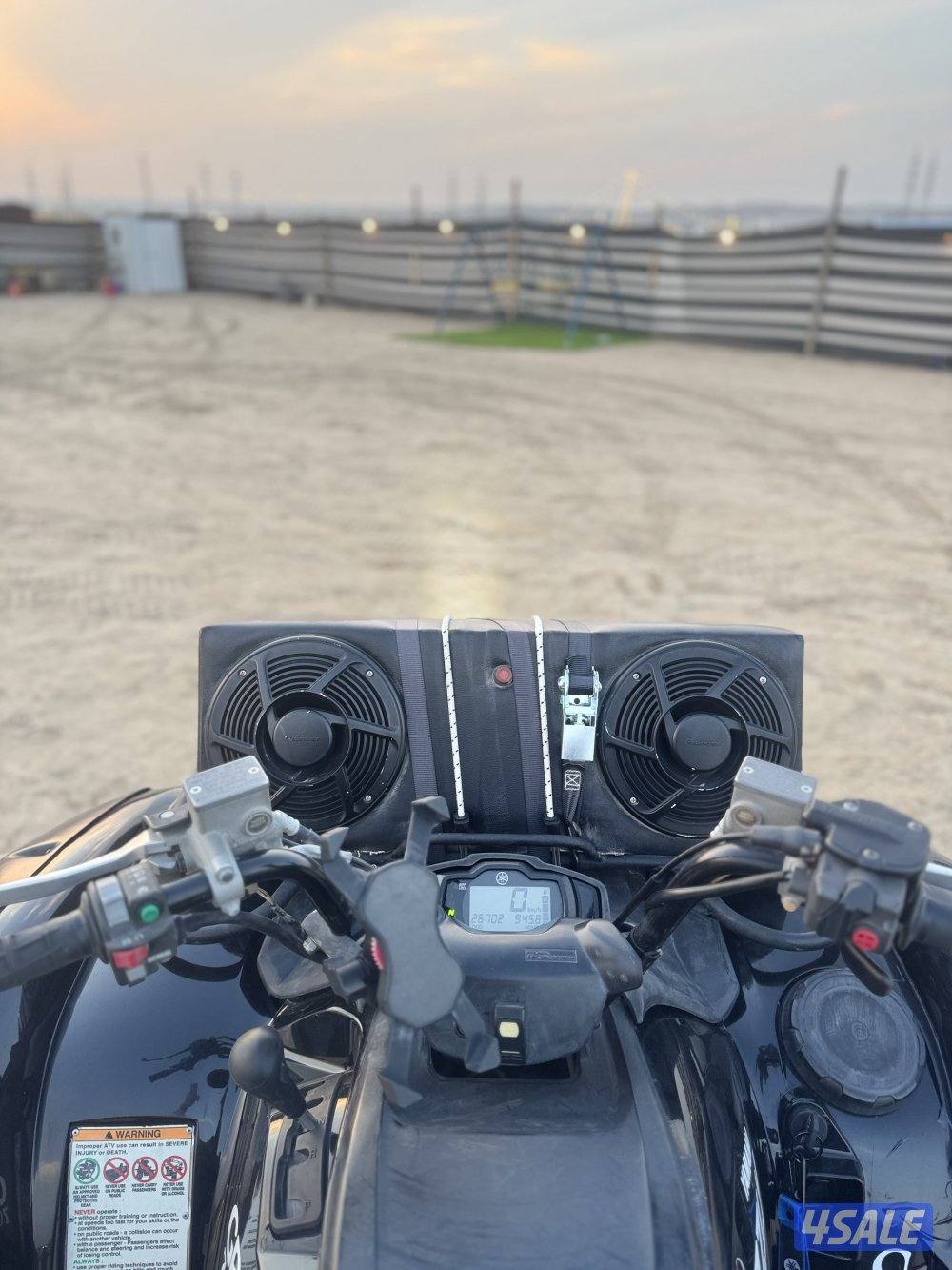 للبيع قرزلي بحالة جيدة جدن سيرفس حديث5