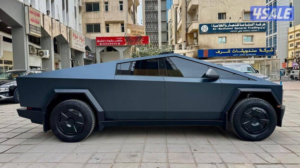 تسلاا سايبر تراك/ فانديشن/ موديل 2024/ عداد 20 ألف/ تأمين شامل2