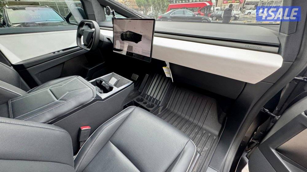 تسلاا سايبر تراك/ فانديشن/ موديل 2024/ عداد 20 ألف/ تأمين شامل11