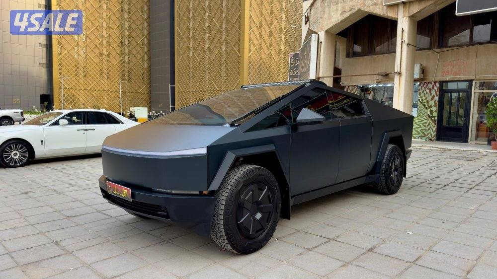 تسلاا سايبر تراك/ فانديشن/ موديل 2024/ عداد 20 ألف/ تأمين شامل13