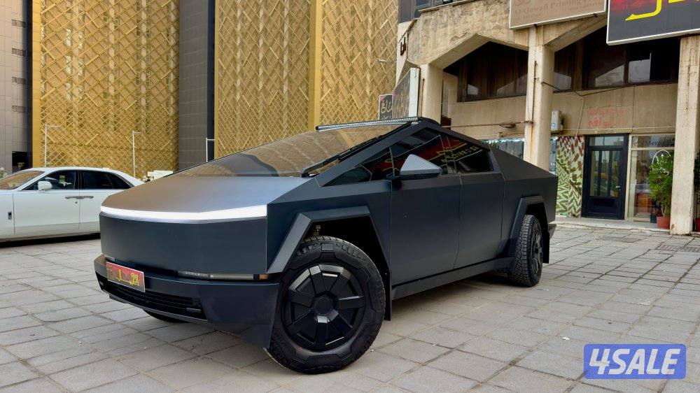 تسلاا سايبر تراك/ فانديشن/ موديل 2024/ عداد 20 ألف/ تأمين شامل15