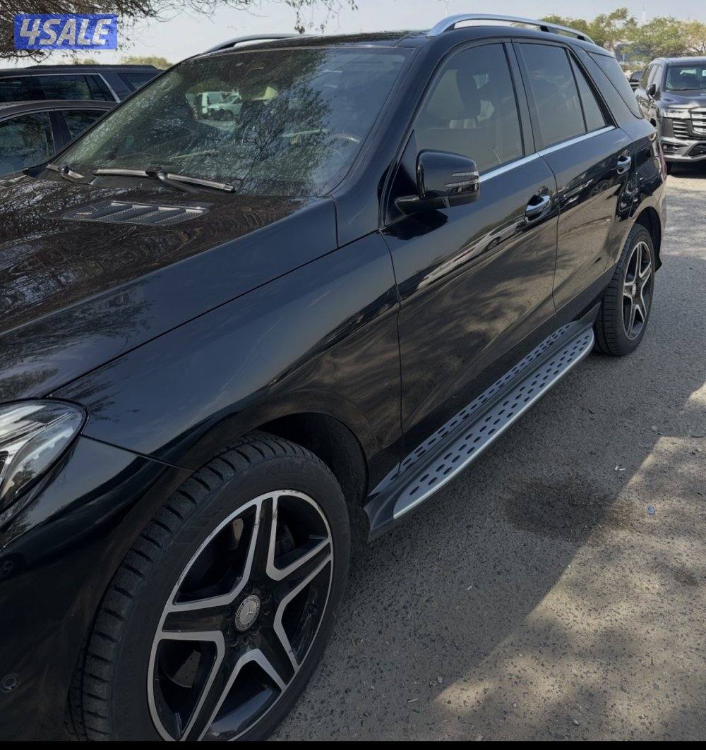 للبيع Gle 4matic موديل ٢٠١٧ ماشي ٥٥ الف2