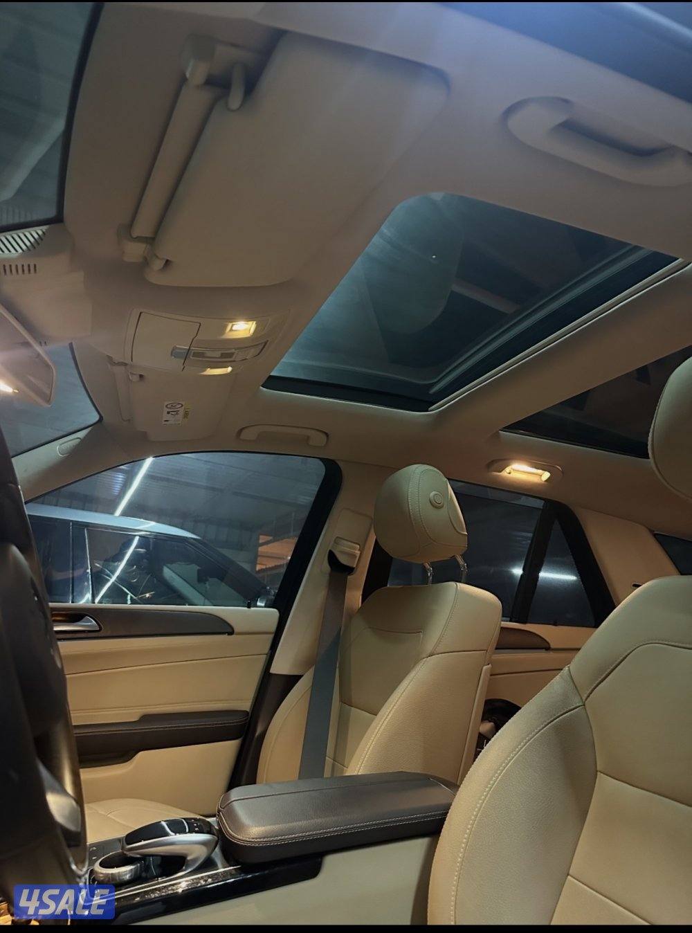 للبيع Gle 4matic موديل ٢٠١٧ ماشي ٥٥ الف3