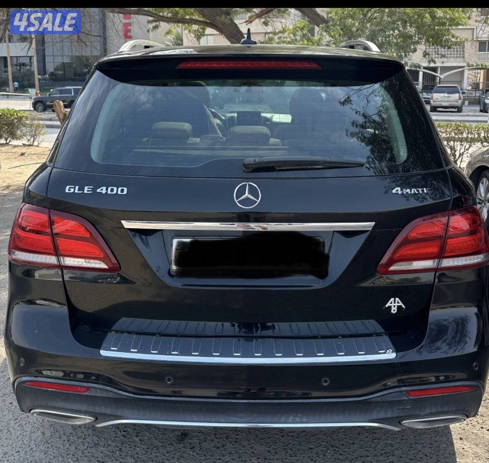 للبيع Gle 4matic موديل ٢٠١٧ ماشي ٥٥ الف9