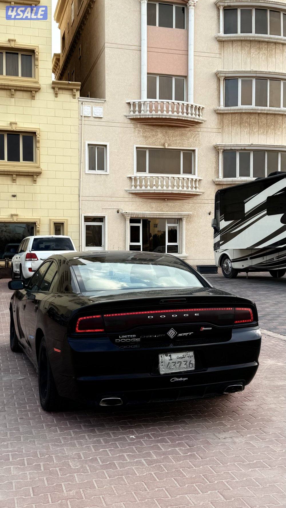 للبيع دوج 2013 سكراب0