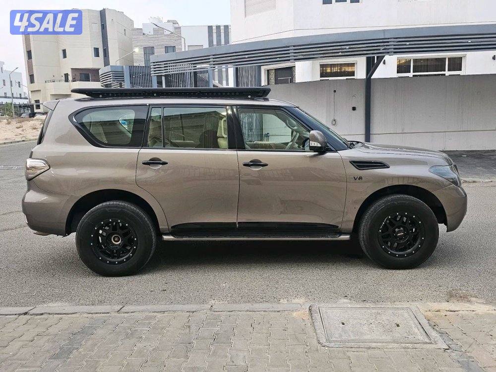 Nissan patrol0