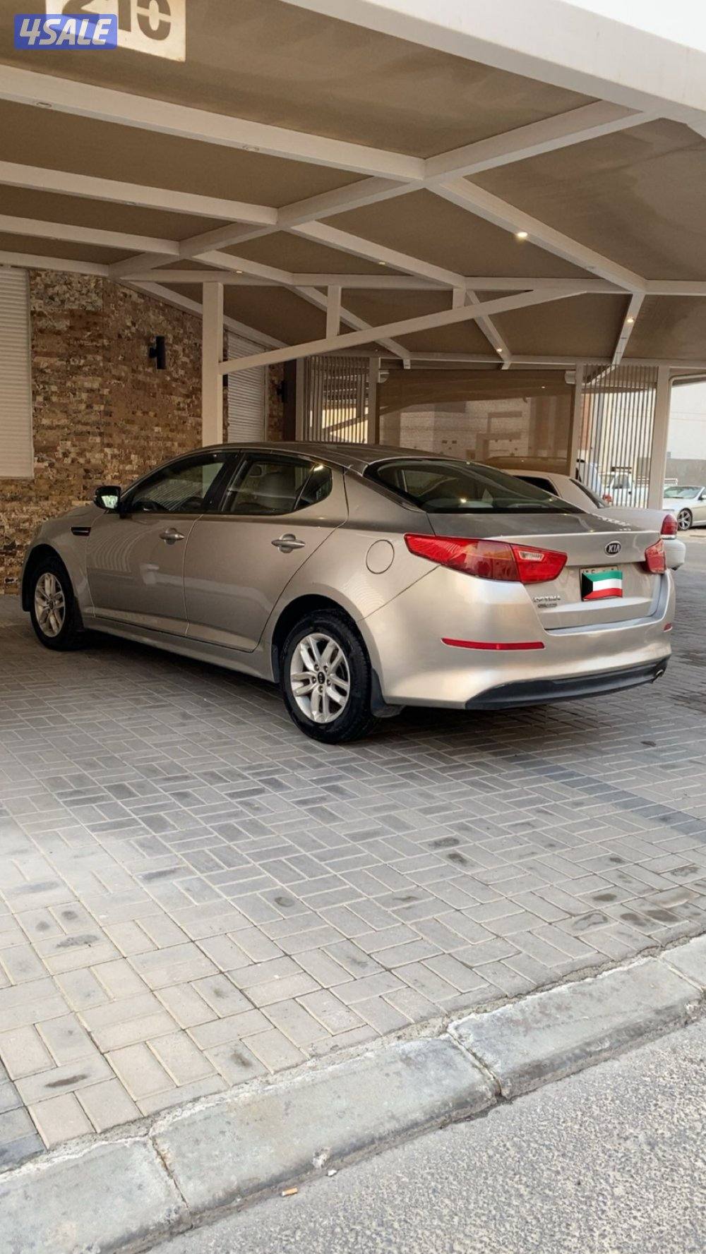 للبيع كيا اوبتيما 2015 بحالة ممتازة جداً3