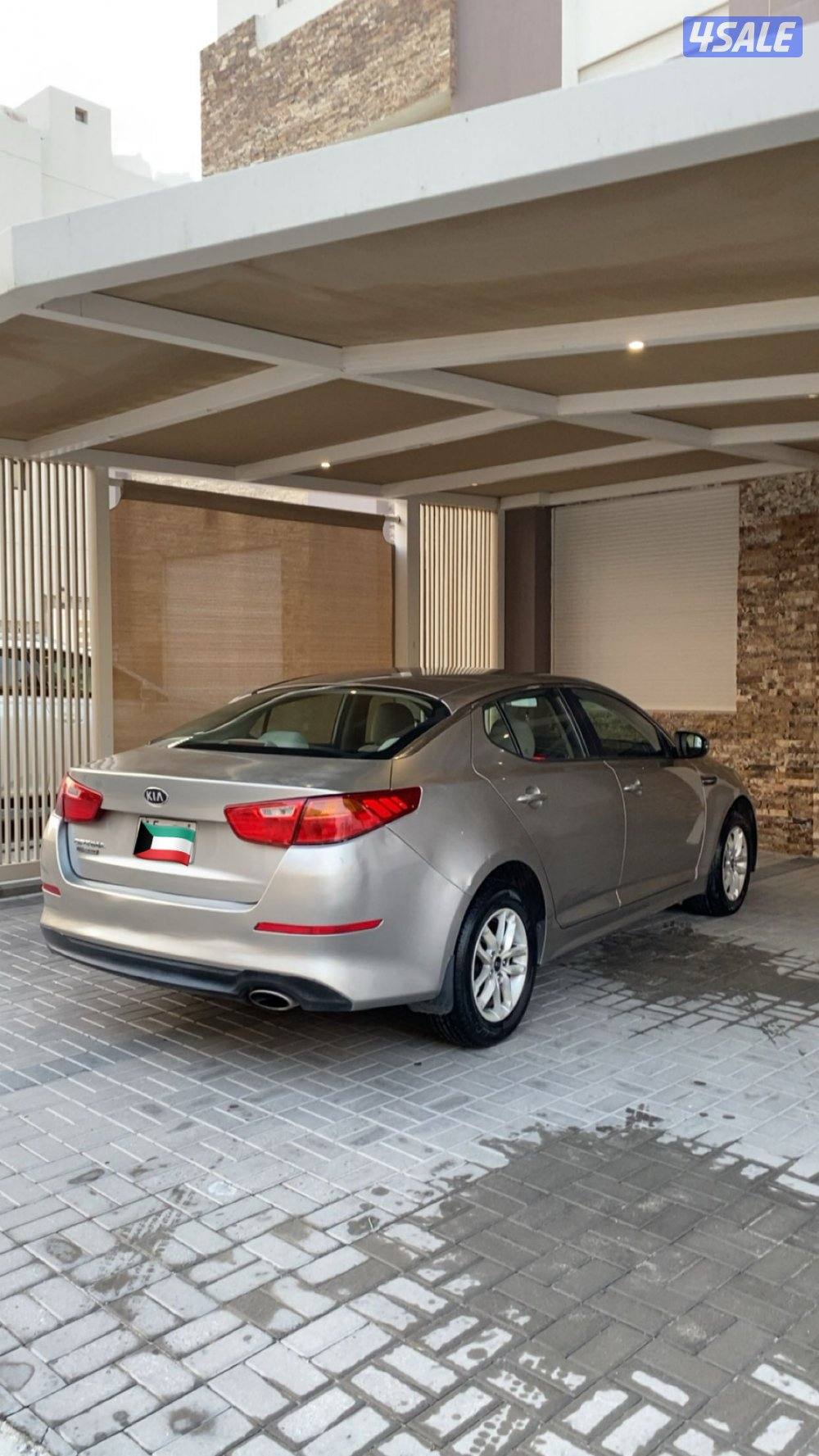 للبيع كيا اوبتيما 2015 بحالة ممتازة جداً4