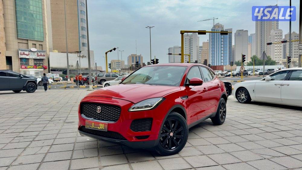 جاكوار E,pace/ موديل 2020/ عداد 88 ألف/ P 200/ وكالة الكويت1
