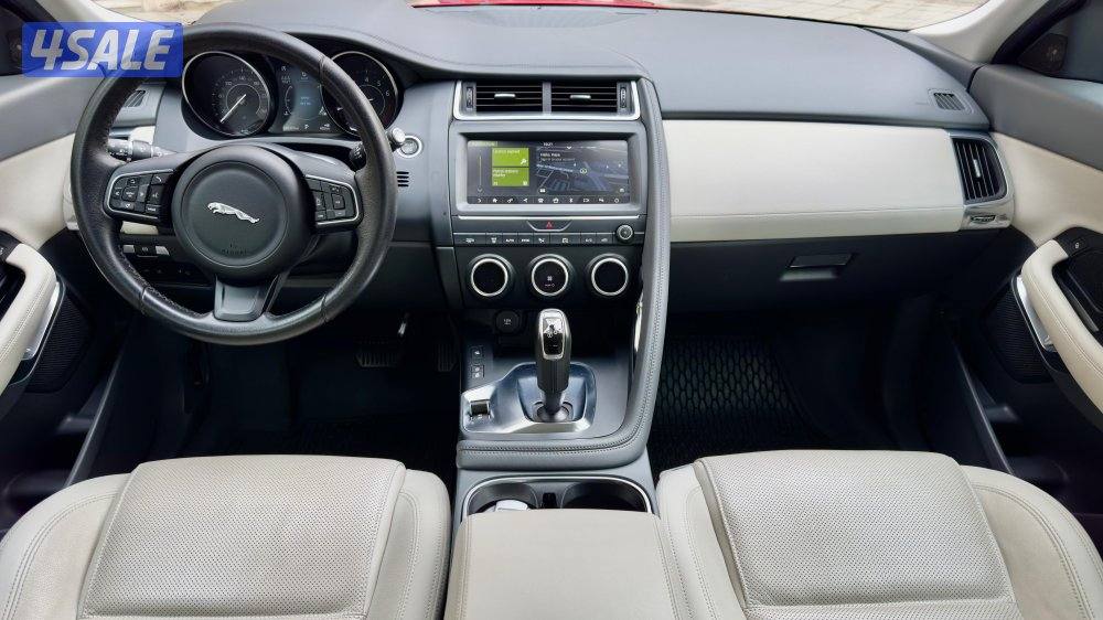 جاكوار E,pace/ موديل 2020/ عداد 88 ألف/ P 200/ وكالة الكويت6