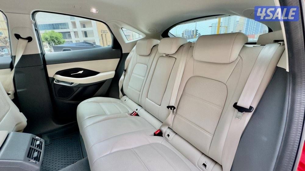 جاكوار E,pace/ موديل 2020/ عداد 88 ألف/ P 200/ وكالة الكويت8