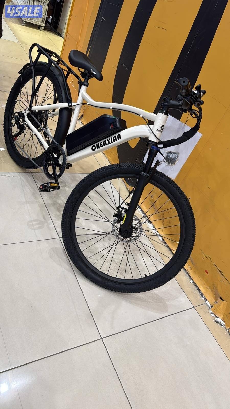 دراجه كهرباي موصفات عاليه بالكرتون شاشه سرعه 30تقطع 40كيلو باليوم0