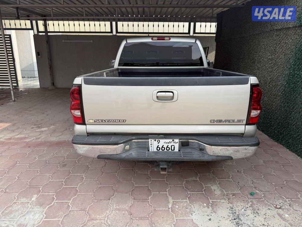 للبيع سلفرادو ٢٠٠٦5