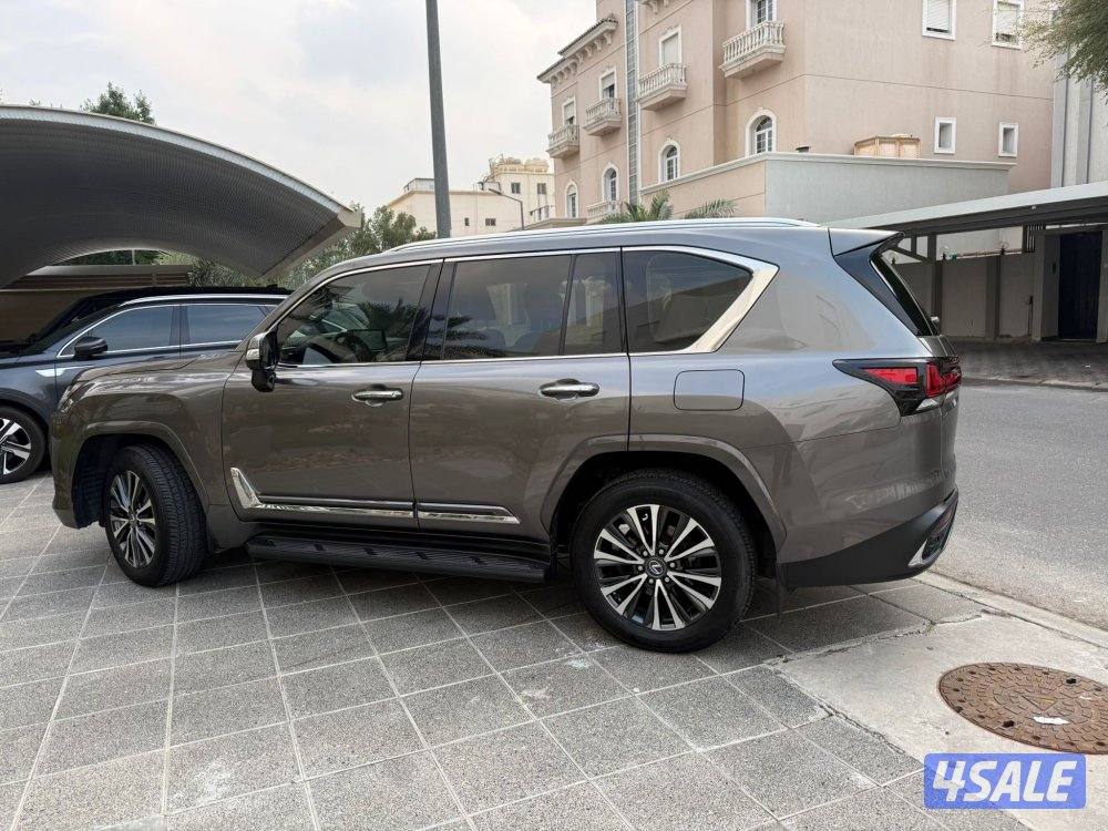 للبيع LX600 موديل 2024 تامين شامل0