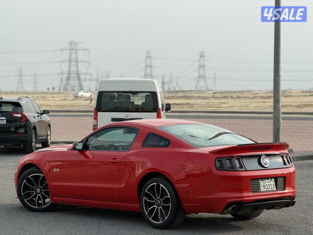 للبيع موستنج تماتيك 20132