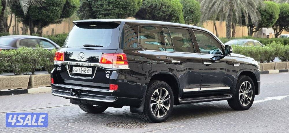 لاندكروز GXR 8 سلندر قراند تورنق
موديل 2020 وكاله2