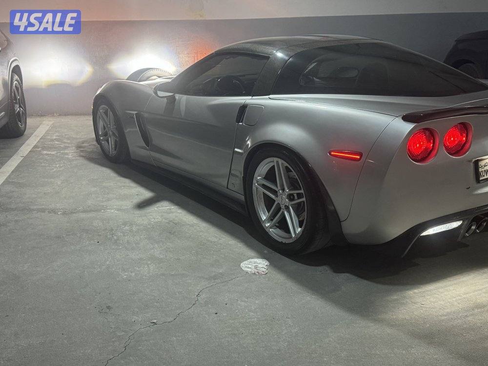 للبيع c6 z06 او البدل مع جيب4