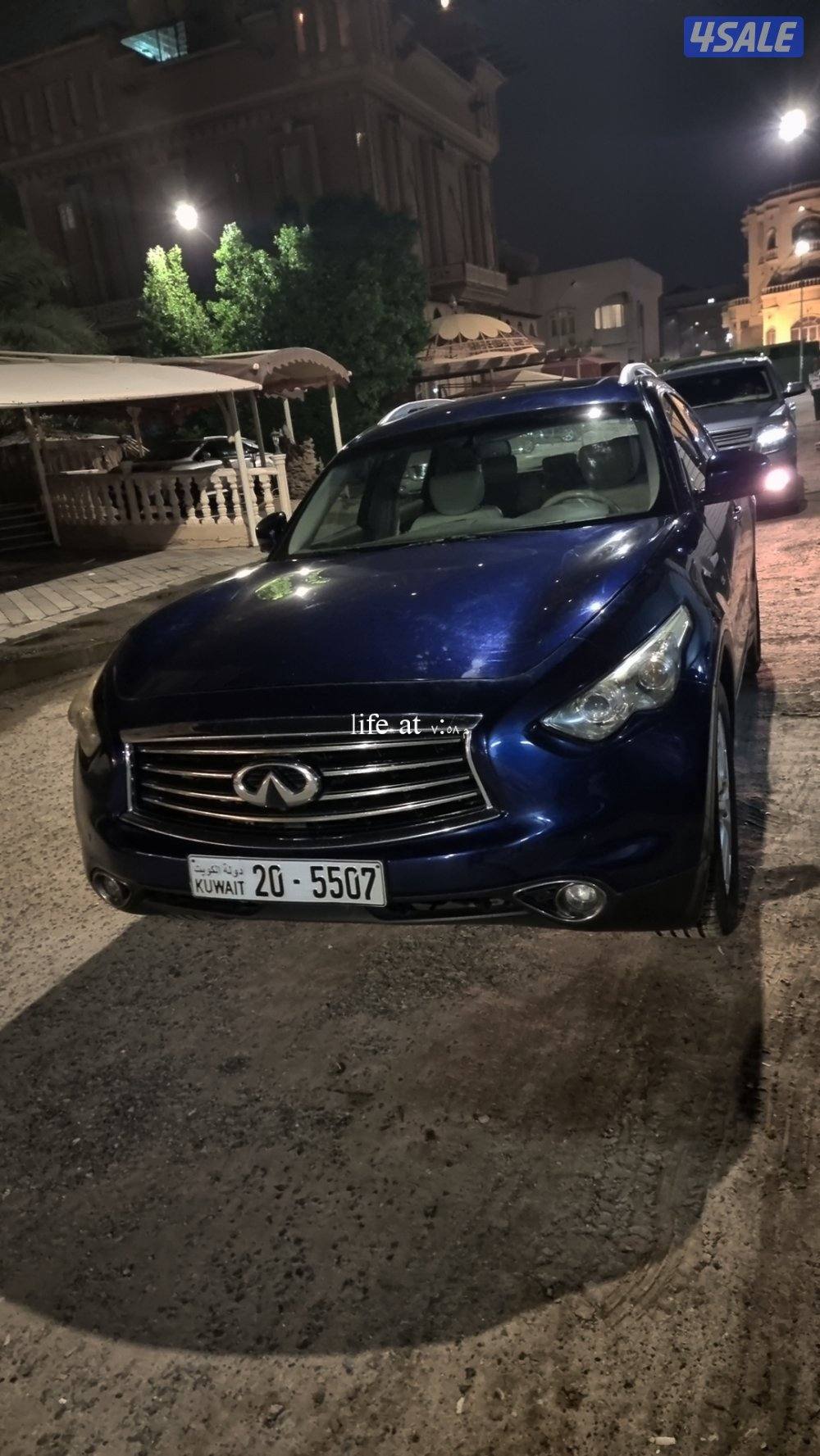 للبيع بحاله ممتازه fx35 شرط الفحص3