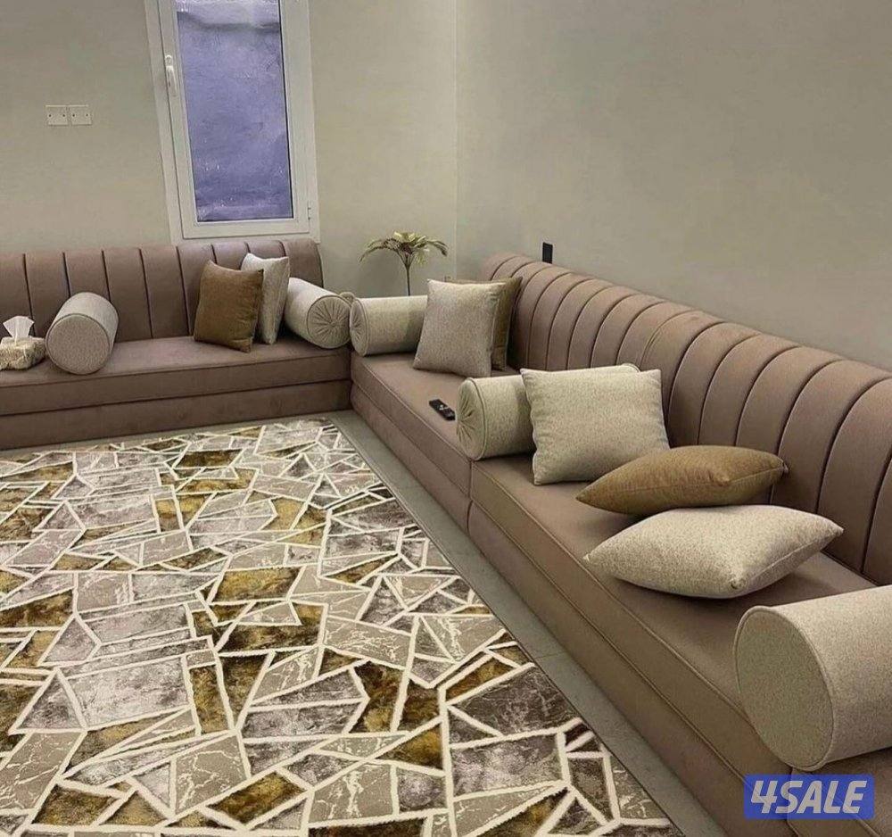 يوجد لدينا جميع انواع السجاد والستاير الخام والستاير الرول3