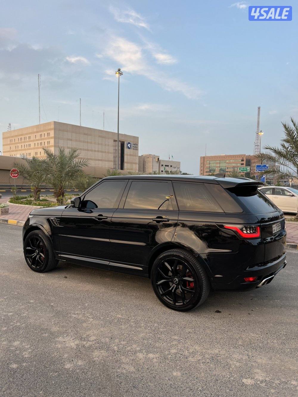 رنج SVR صبغ الوكاله ماعدا قطعه تجميلي ماشي ١٦٠ الف وارد الغانم1