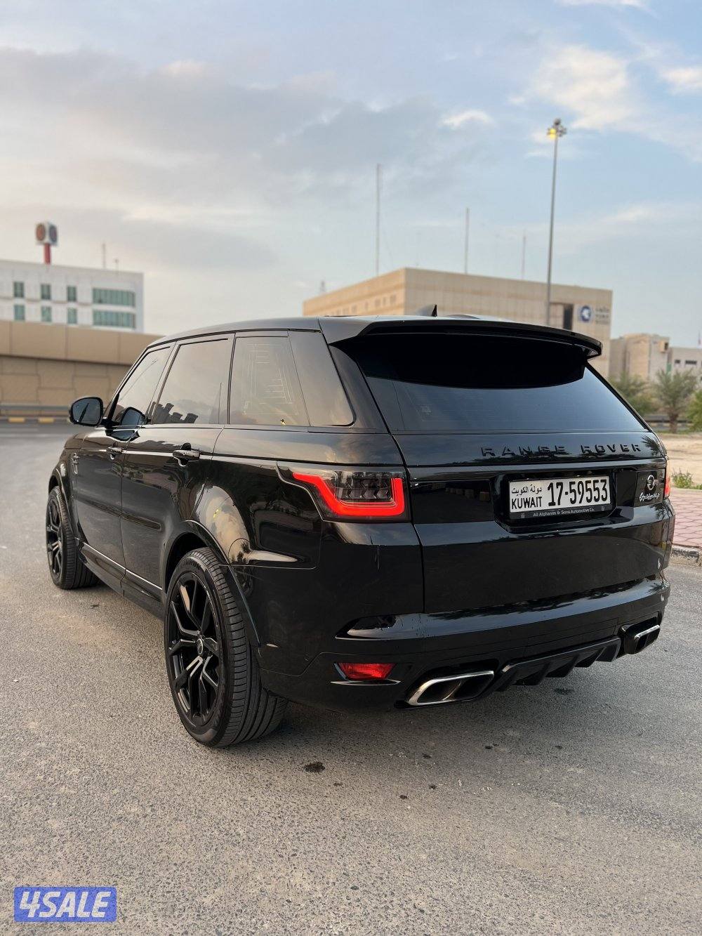 رنج SVR صبغ الوكاله ماعدا قطعه تجميلي ماشي ١٦٠ الف وارد الغانم3
