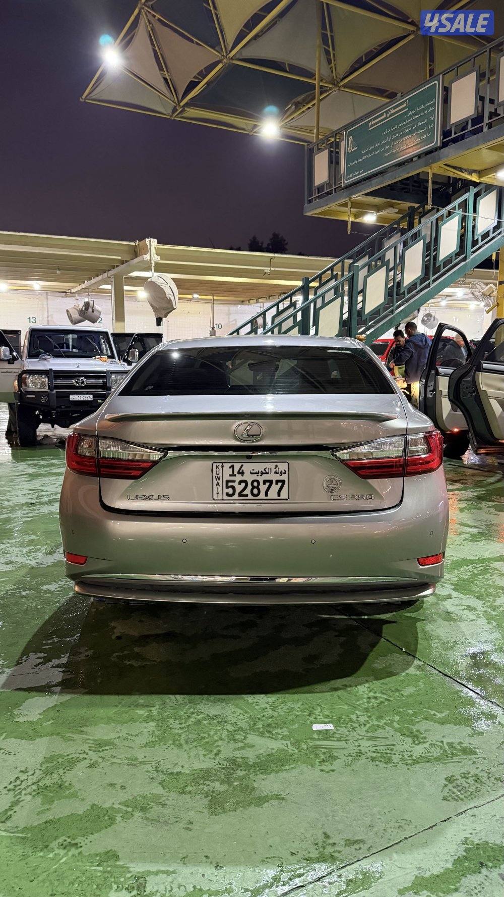 للبيع لكزس ES3502