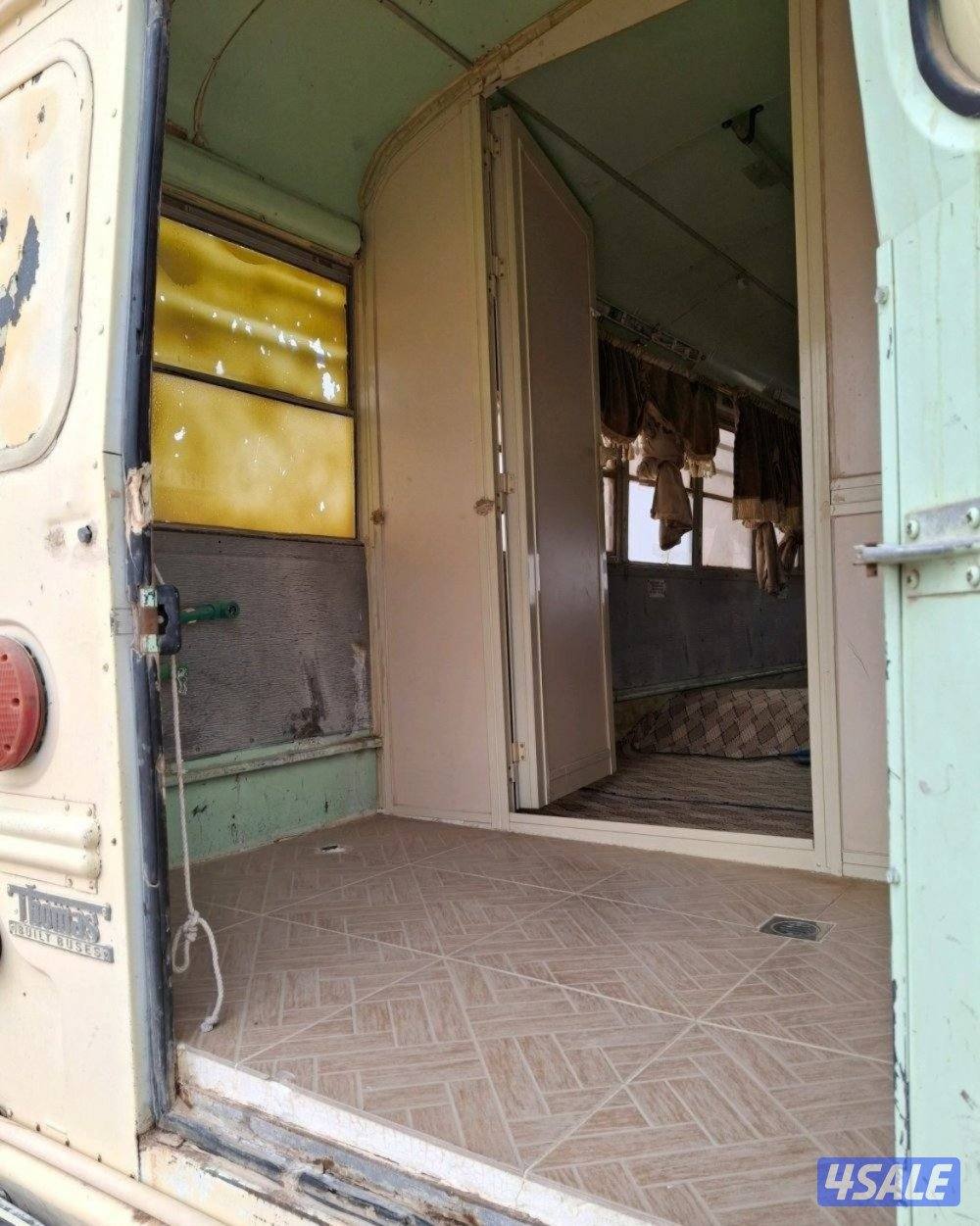 للبيع كرفان باص ابوعرام العود10