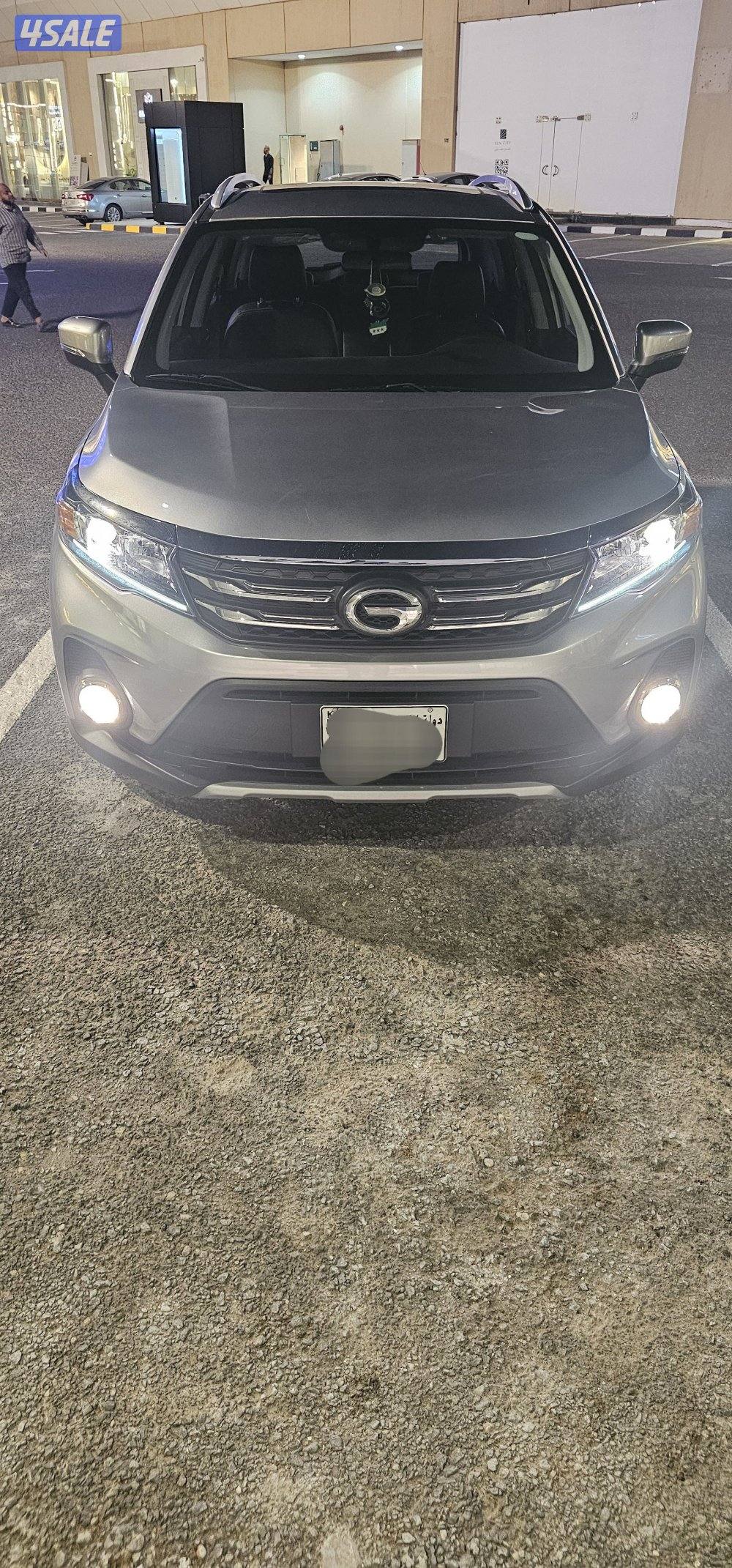 نظيفة جدا مع تامين شامل وسيرفس منتظم والحالة فووق الممتاز شرط الفحص3