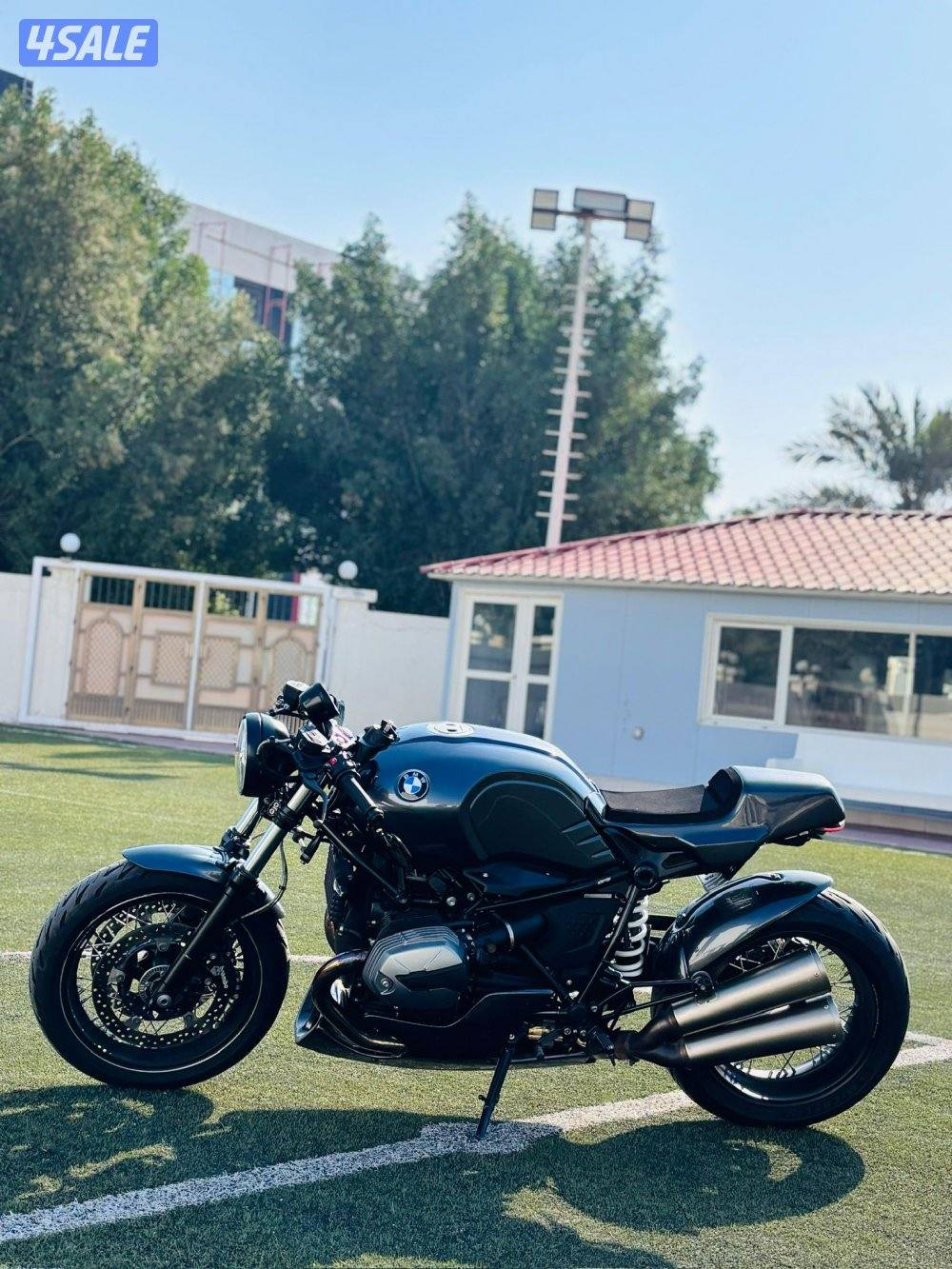 BMW R nine t All original parts are included, first owner3