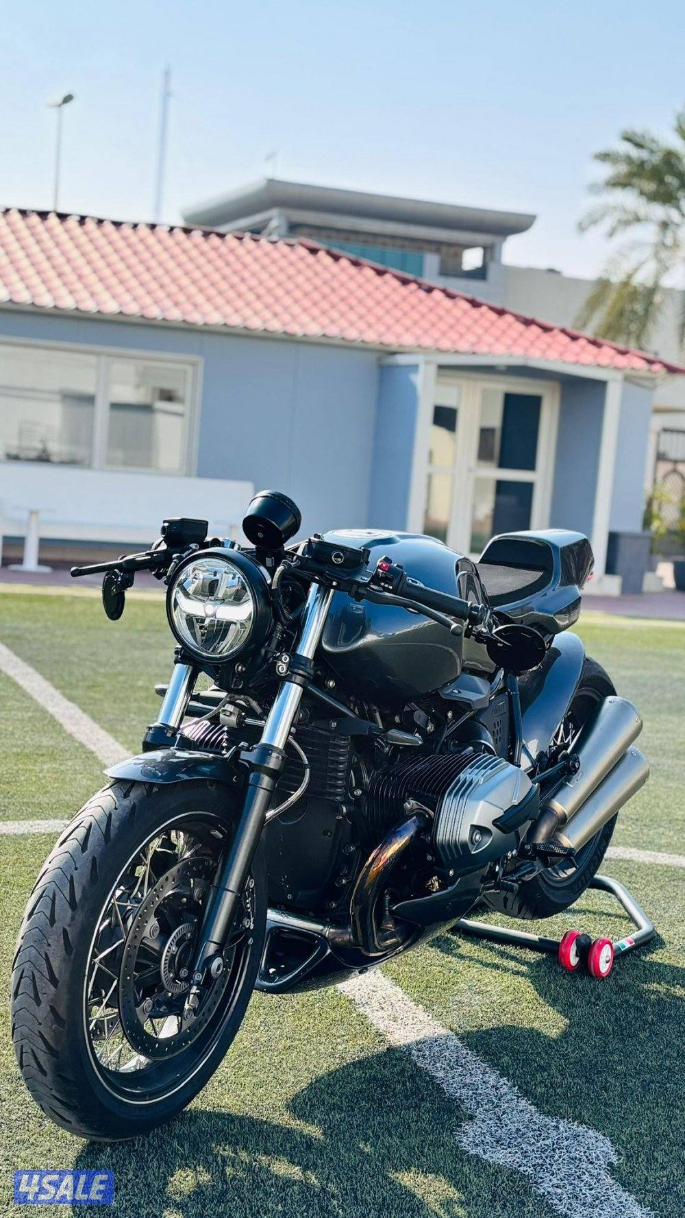 BMW R nine t All original parts are included, first owner4