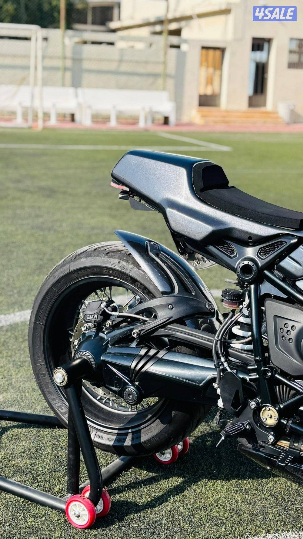 BMW R nine t All original parts are included, first owner5