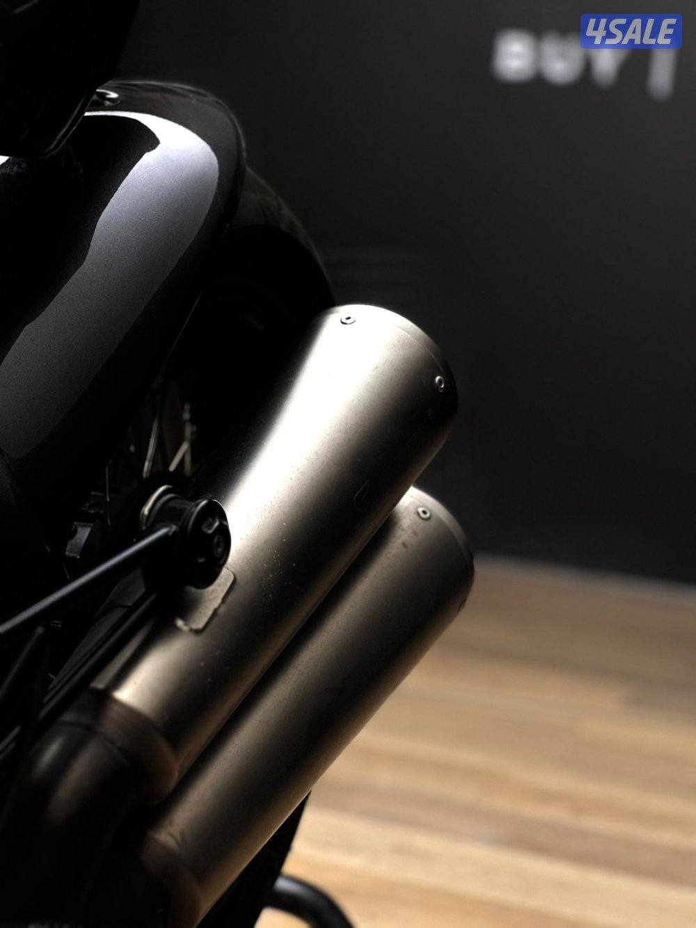 BMW R nine t All original parts are included, first owner10