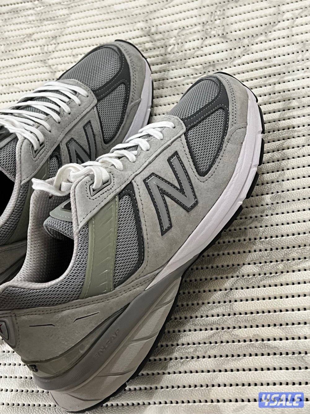 جوتي نيو بلانس صنع امريكا مقاس ٤٥ لبسه2