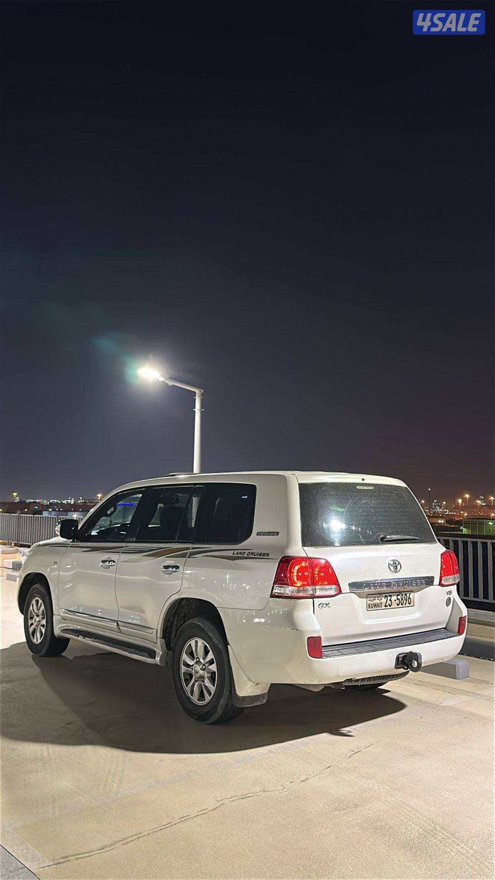 للبيع جيكسار1