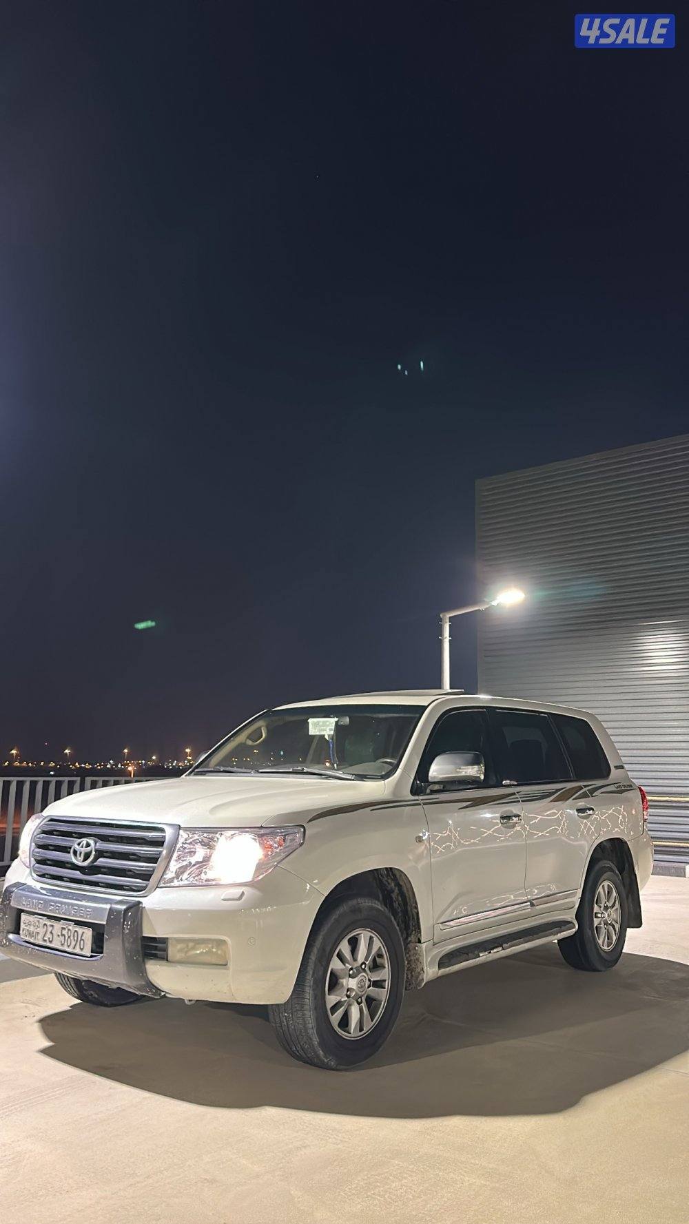 للبيع جيكسار2