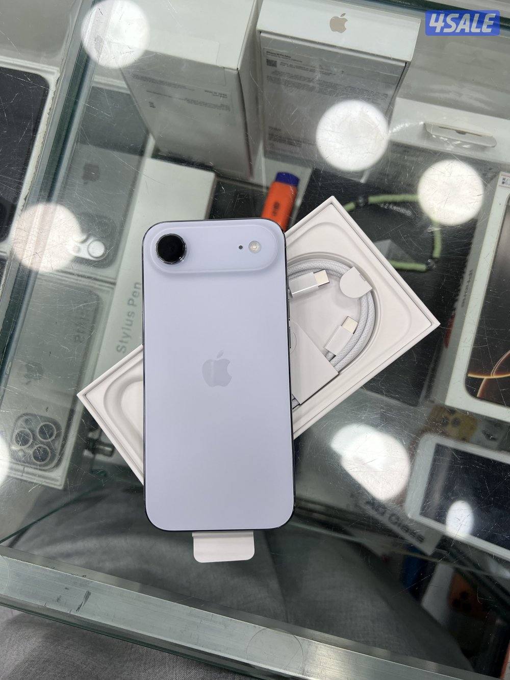 للبيع ايفون 17 اير الف غيغا2