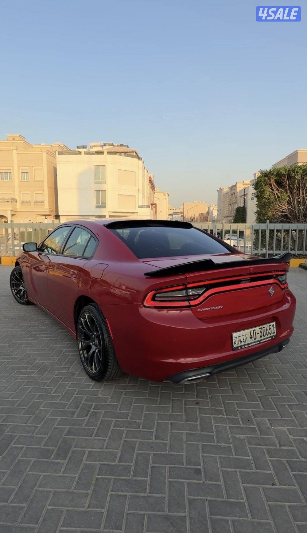 للبيع دوج شارجر موديل ٢٠١٥شرط الفحص1