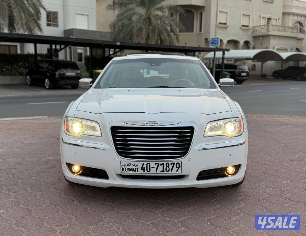 كرايزلر C300 موديل 2014 شرط الفحص4