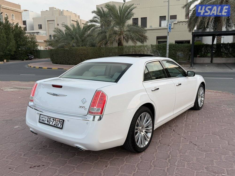 كرايزلر C300 موديل 2014 شرط الفحص6