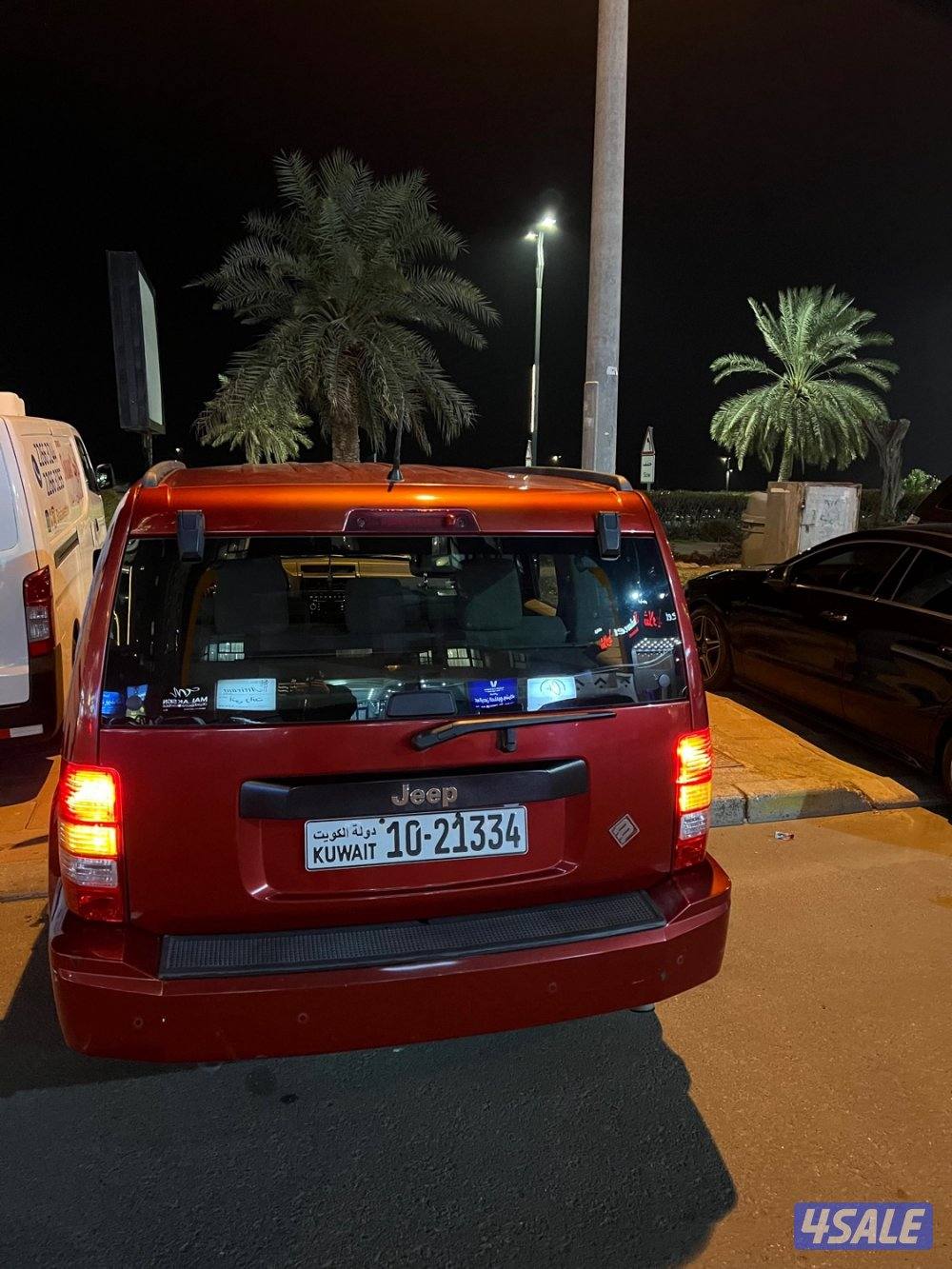 جيب شيروكي موديل ٢٠١٠ بحاله ممتازه2