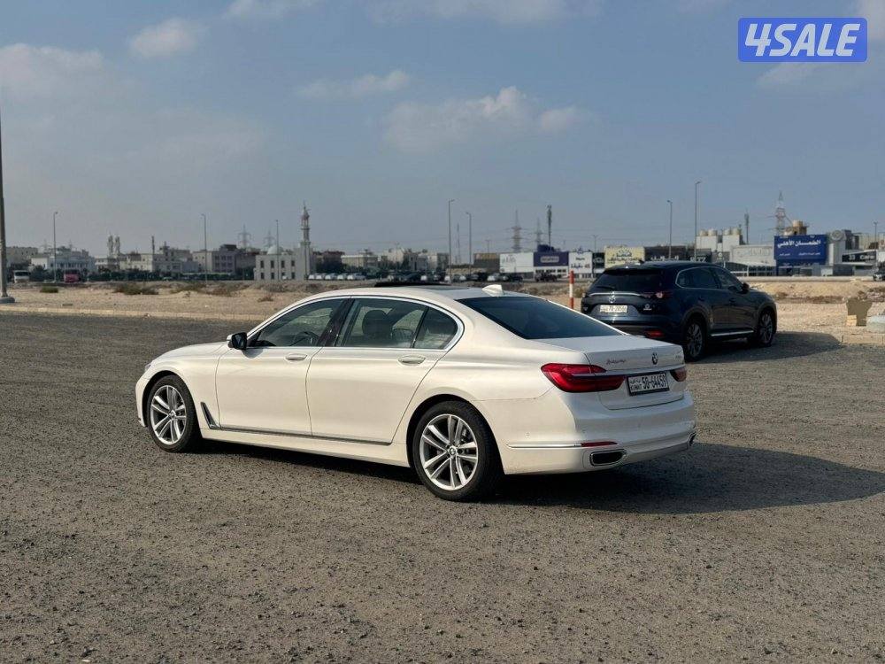 بي ام 2019 حجم 730 نظيف ومرتب0