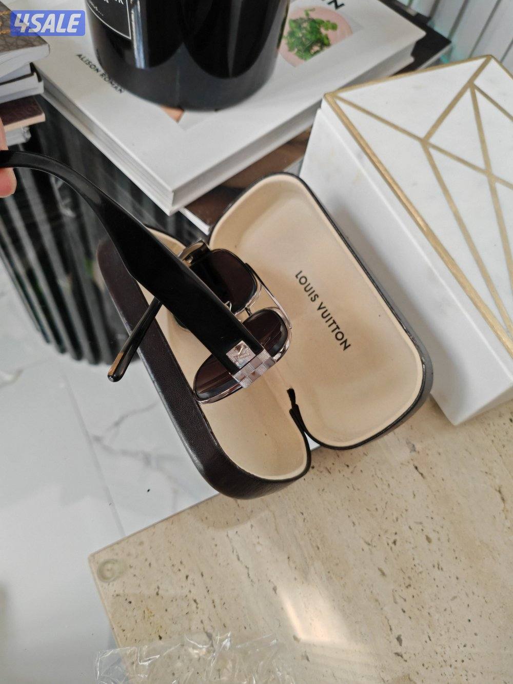 للبيع نظارة لويس فيتون4