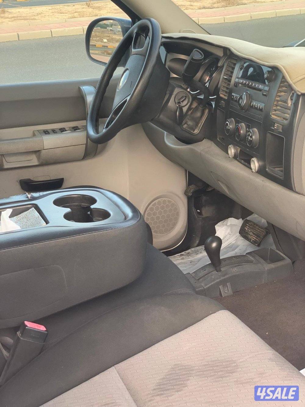 للبيع وانيت شفر سلفرادو HD25005