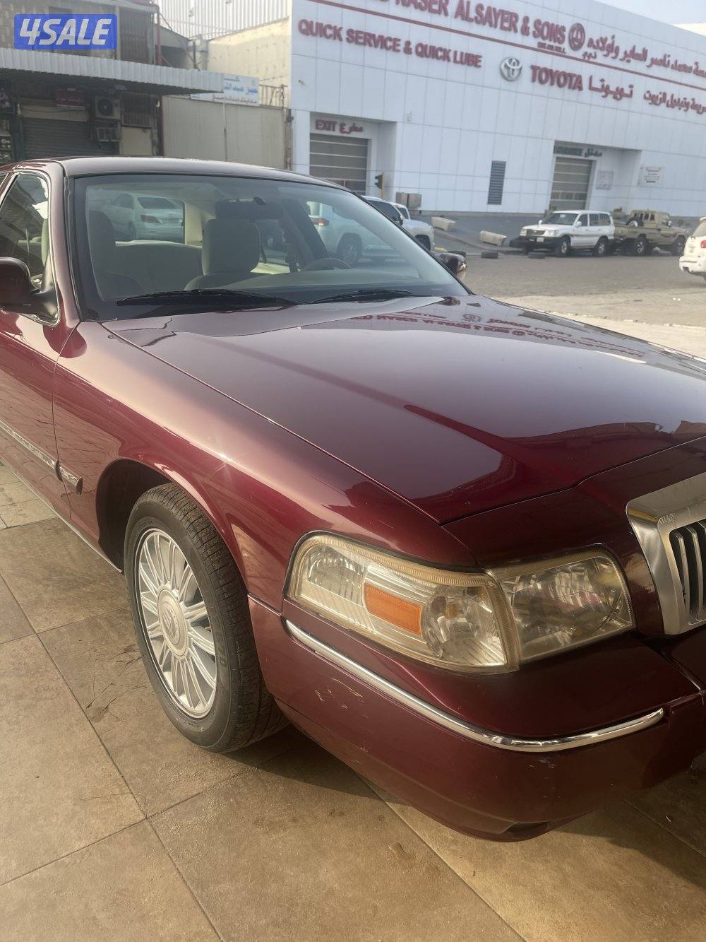 للبيع قراند ماركيز ٢٠١١ صبغ وكاله4