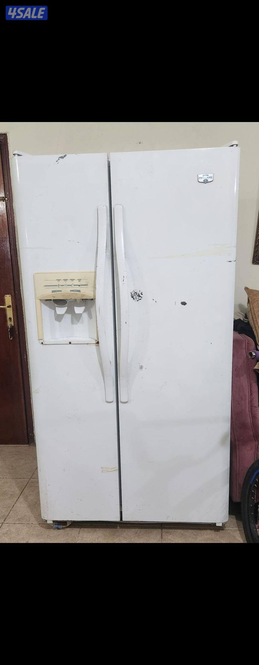 للبيع ثلاجه فريجيدير صانعه الثلح كما بالصوره1